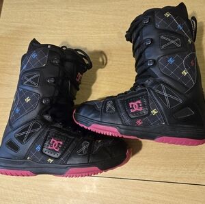 DC Shoes Womens Snowboard Boot 9.5